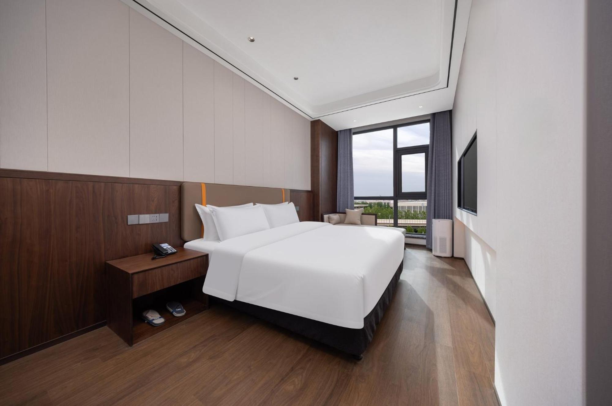 Holiday Inn Express Zhengzhou Airport By Ihg Xinzheng  Exterior photo