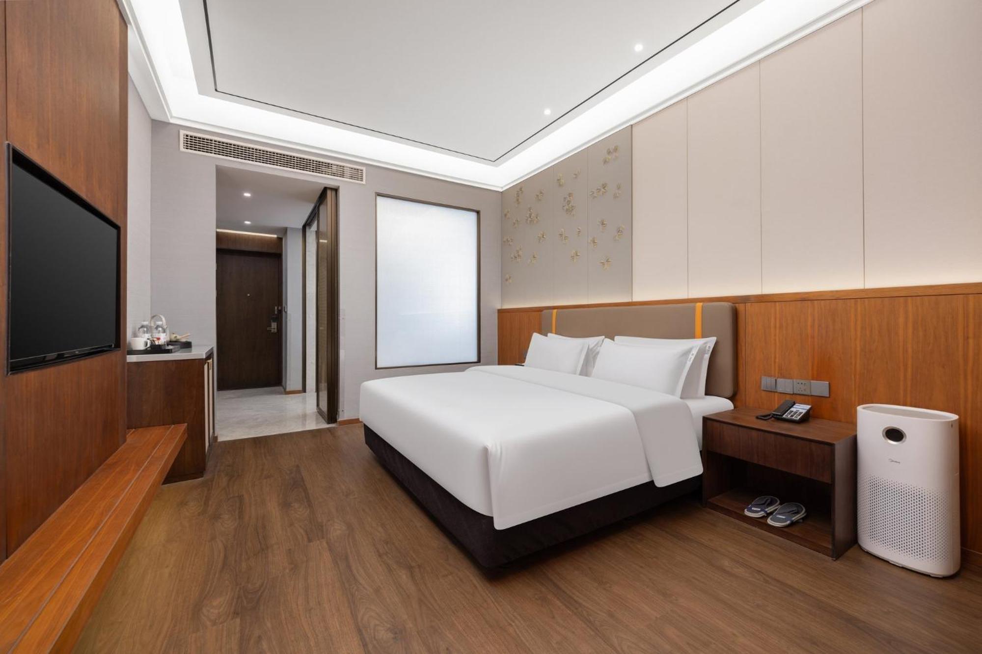 Holiday Inn Express Zhengzhou Airport By Ihg Xinzheng  Exterior photo