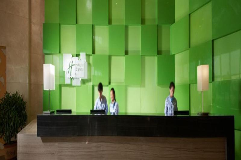 Holiday Inn Express Zhengzhou Airport By Ihg Xinzheng  Exterior photo